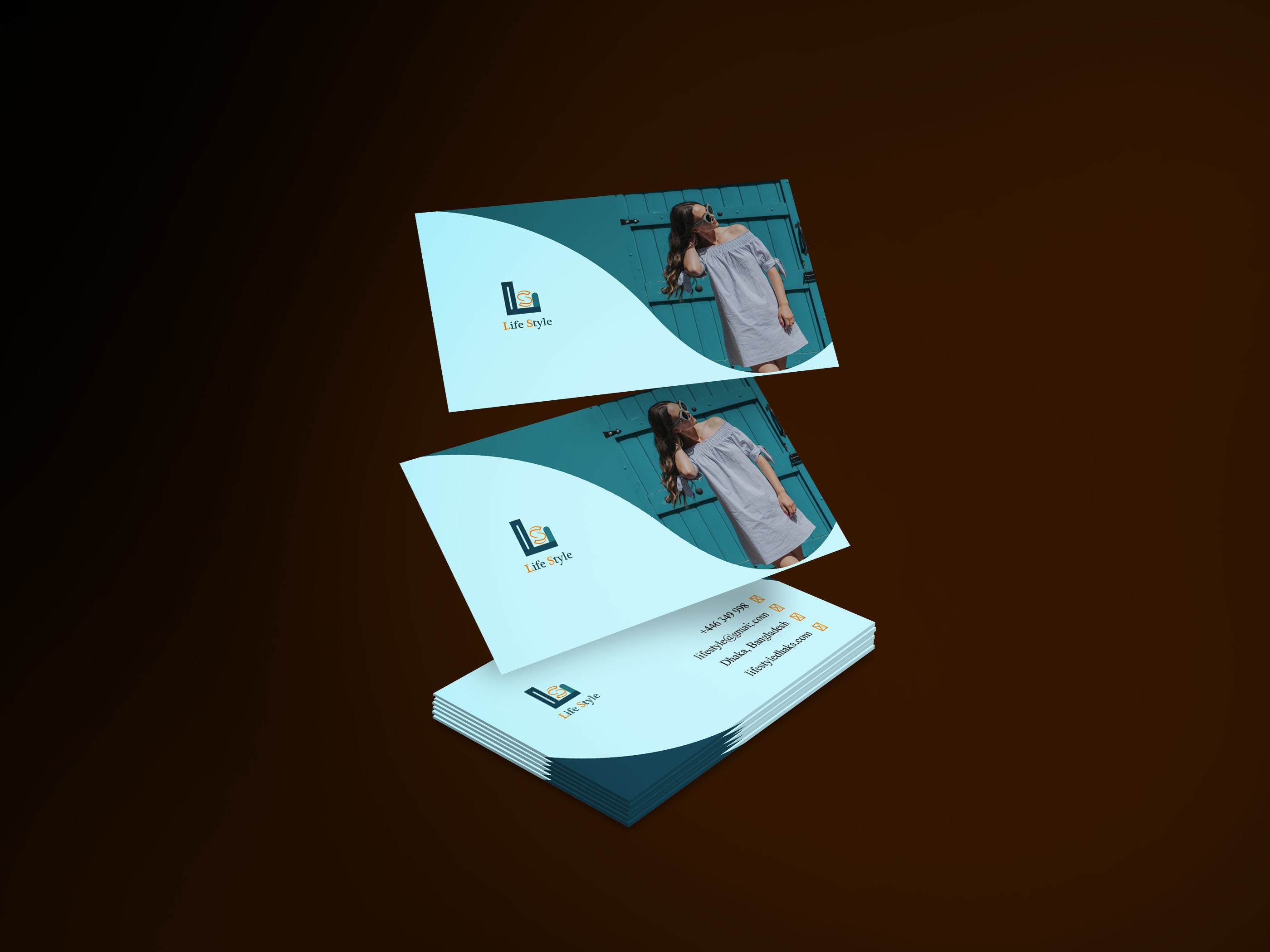 Will designing Simple & Marvelous Business card in few time 