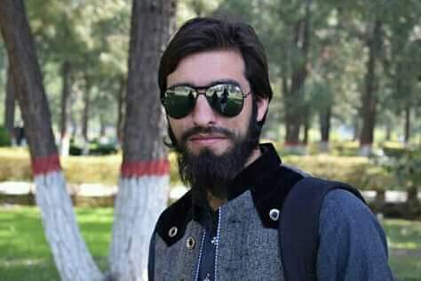 I will do data entry for you I have a lot of experience in data entry I will do for you in one day