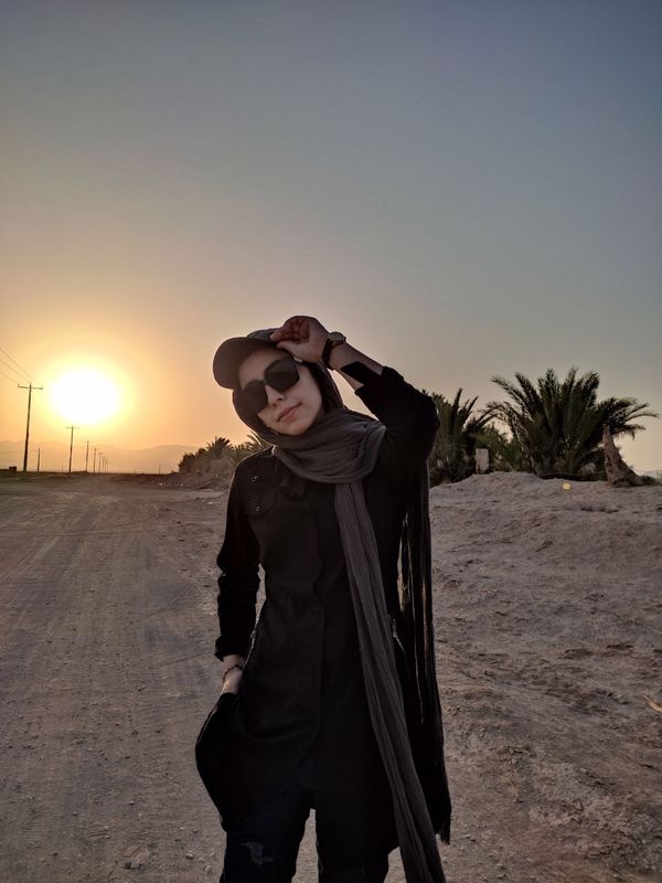 Remove background in less than an hour. I delete a maximum of 5 backgrounds per hour