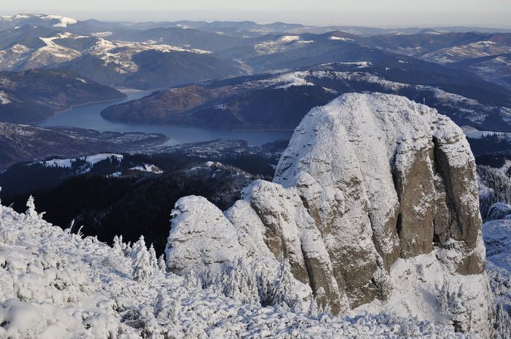 tell you the top 10 places to visit in Romania