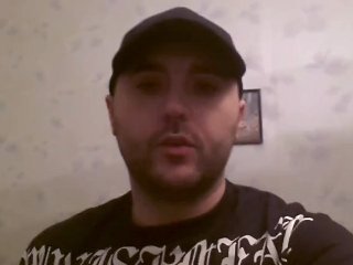 write 25 unique articles in any niche you give me..