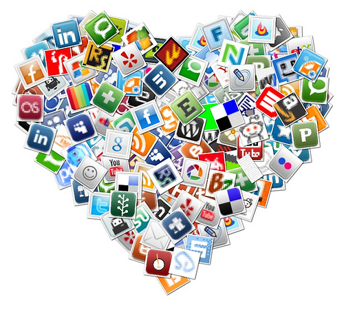link Pyramid of 15 Web Blogs, 3000 Wikilinks and 5000 trackbacks, Effective Pyramid service