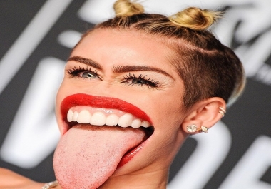 I AM ABLE TO TURN YOUR FACE INTO THE FUNNIEST PICTURE,  FROM A PHOTO YOU SUPPLY