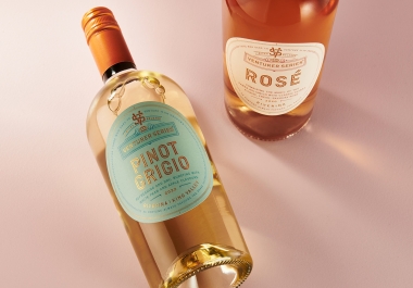 I will design wine,  whiskey and bottle label design luxury